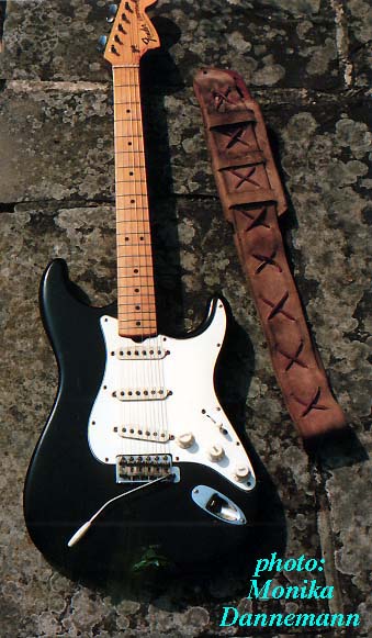 Fender Stratocaster - Wikipedia, the free.